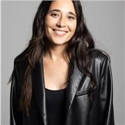 Profesora de técnica vocal + interpretación de canto + composición+ vocal coach en Barcelona